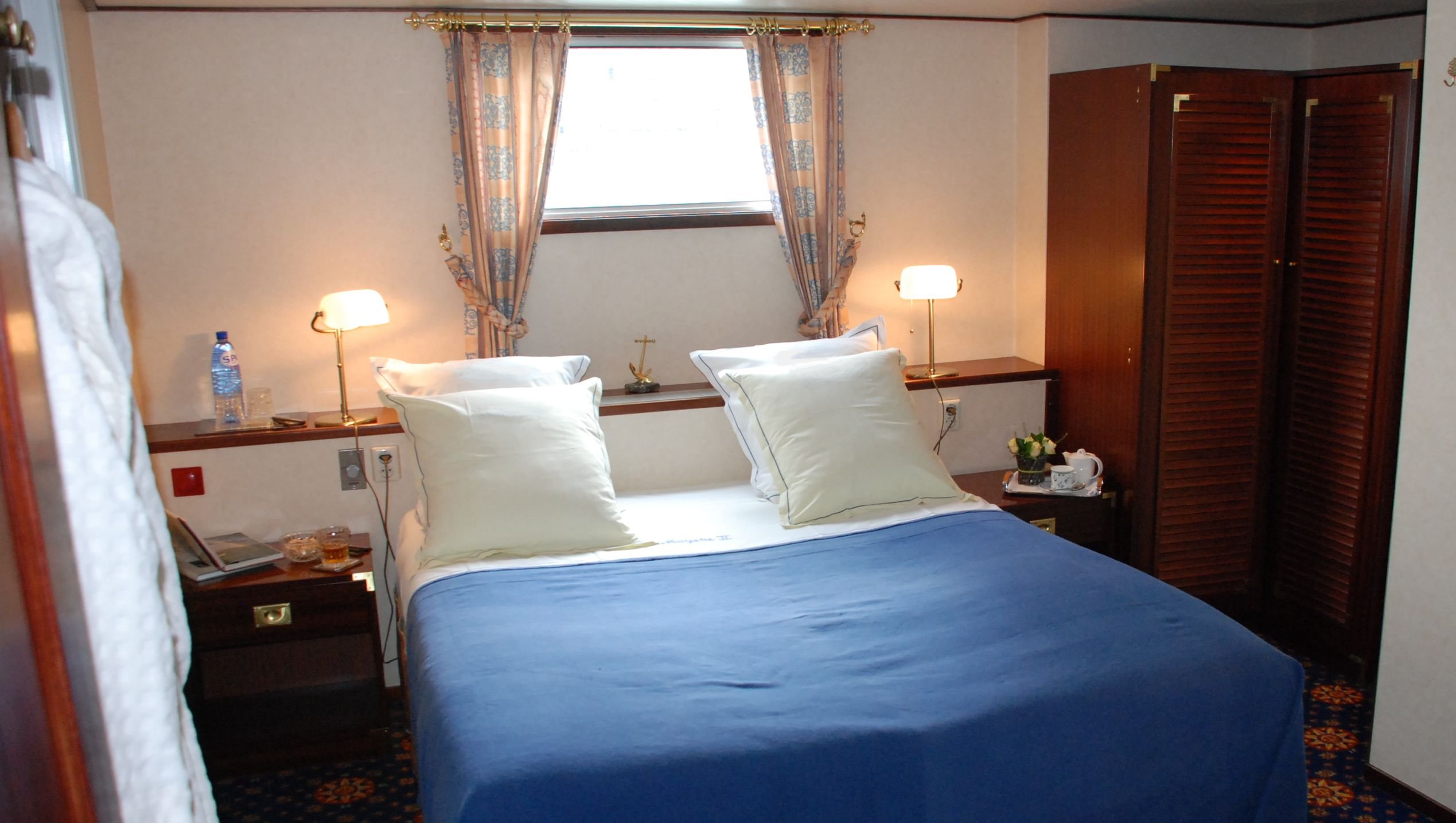 European Waterways Panache Cabin.jpg